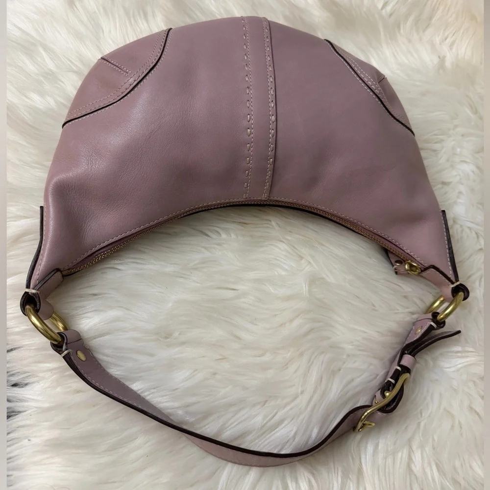Coach #Z15226 Mauve Leather Hobo Bag